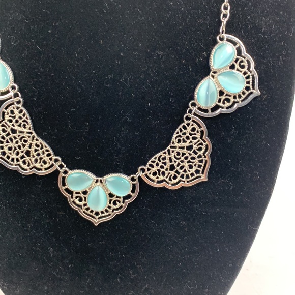 Silver and Light Blue statement Necklace and matching earrings - Picture 4 of 10